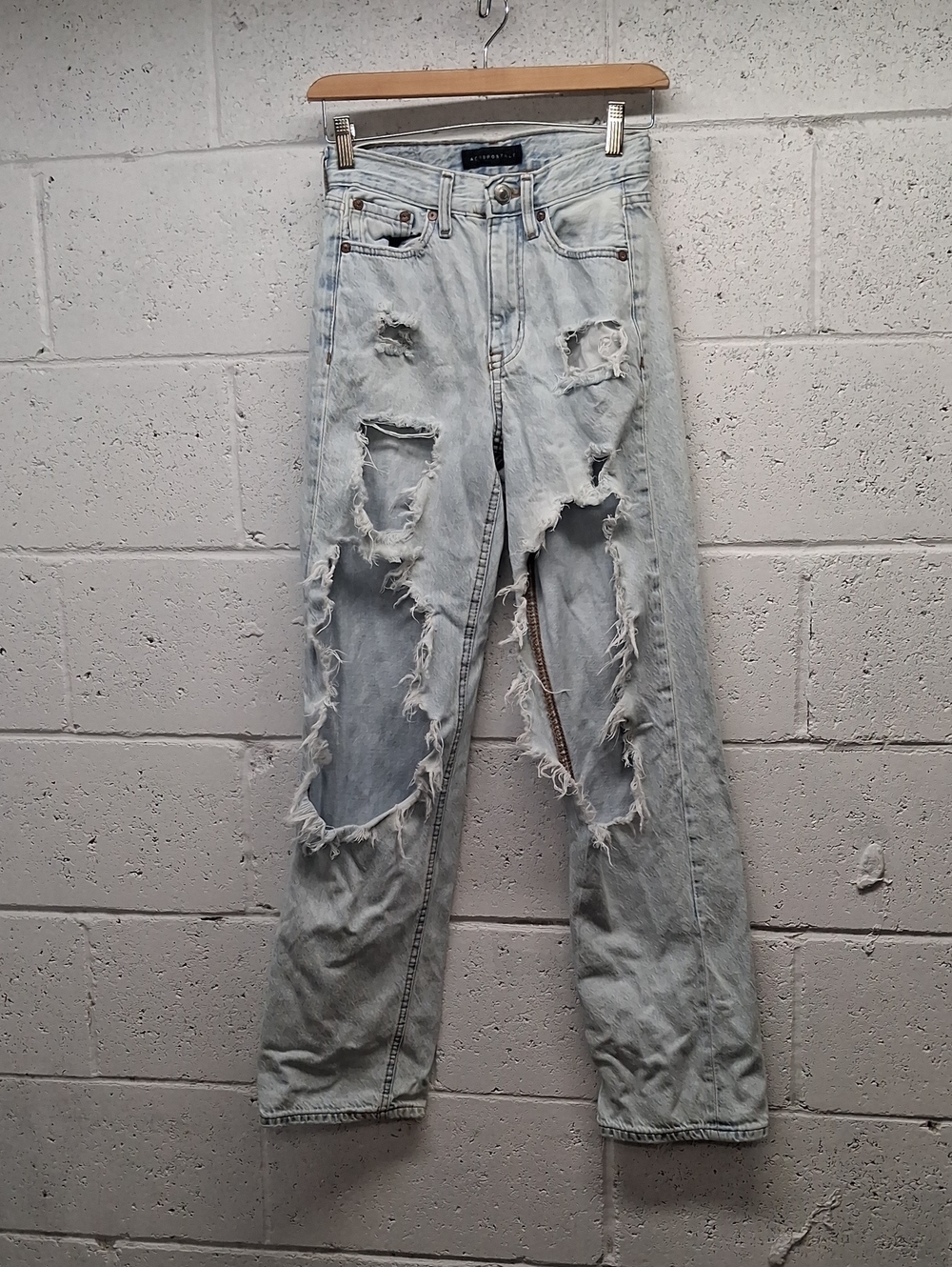 Aeropostale Light Blue Distressed Womens 90's Baggy Jeans Sz. 00